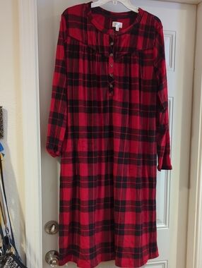 Aria Red and Black Plaid Women's Nightgown